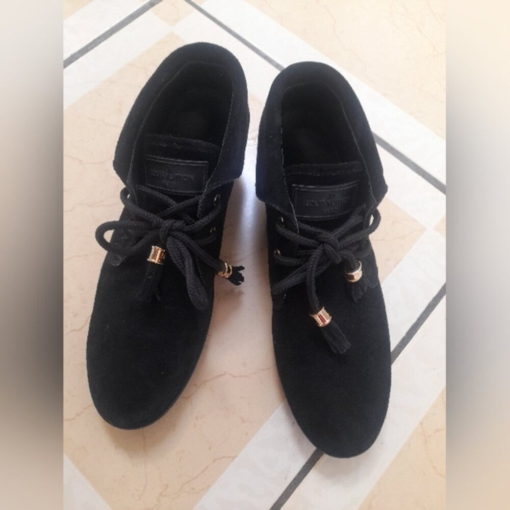 LOUIS VUITTON Boots Heel Monogram Suede Black EU36.5 RARE! - Picture 9 of 16